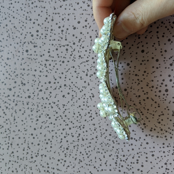 Hair accessory - Picture 2 of 3